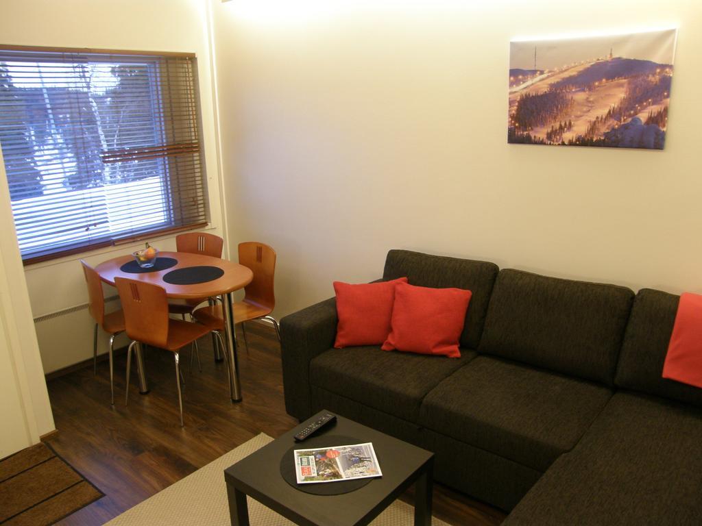 Vuosselin Helmi Apartments 루카 객실 사진
